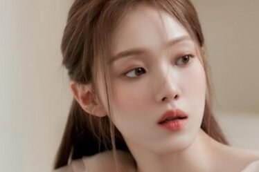 Lee Sung-kyung