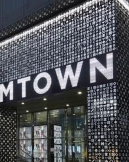 Fans Anticipate New SMTOWN Album for Anniversary